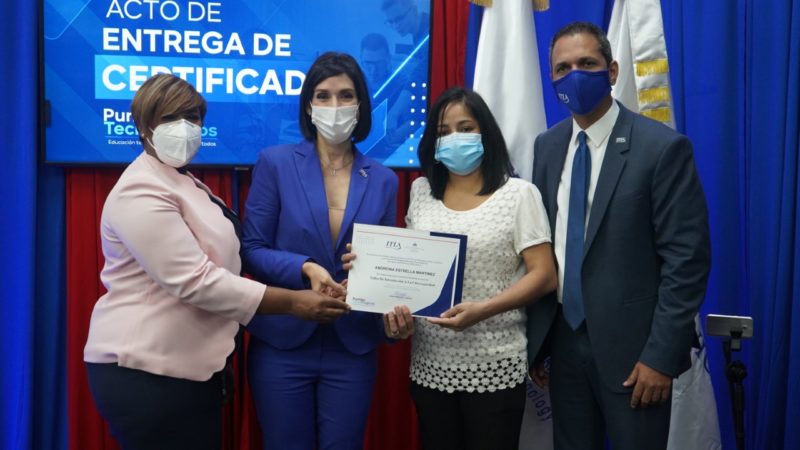 ITLA y Ministerio de la Juventud gradúan 1300 jóvenes beneficiarios de Proyecto Puntos Tecnológicos