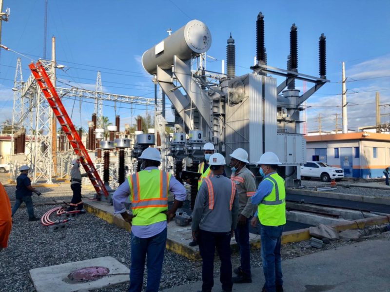 Edesur tiene brigadas trabajando para restaurar el servicio de energía eléctrica,