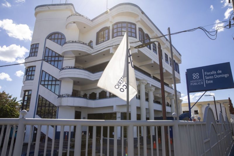 Fiscalía de Santo Domingo Este solicita prisión preventiva para canadiense que irrumpió en zona restringida del AILA
