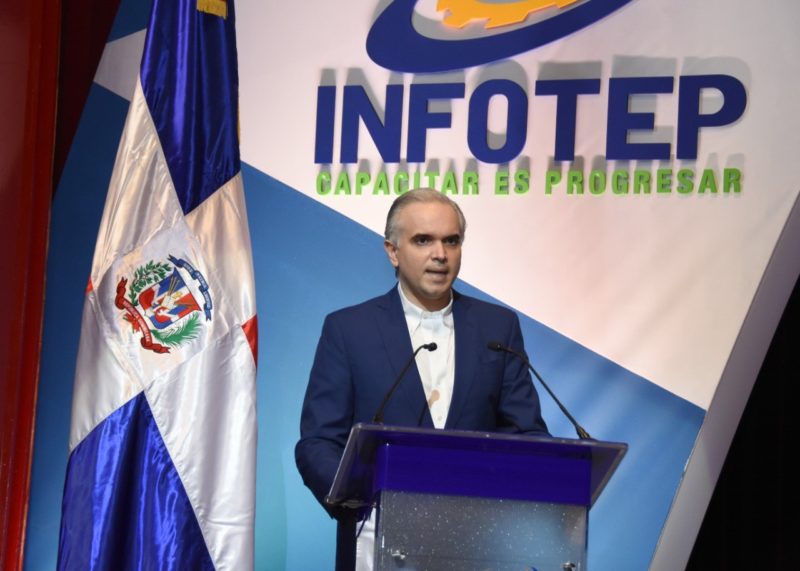 Ministro de Trabajo se compromete a apoyar proceso de modernización INFOTEP 