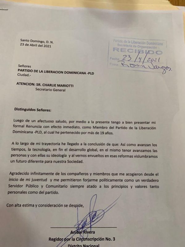 Otro regidor del Distrito Nacional renuncia del PLD para pasar a la Fuerza