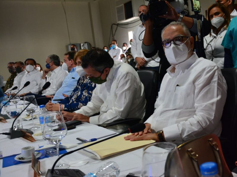 El Ministerio de Economía interviene en 77 municipios y 24 distritos municipales