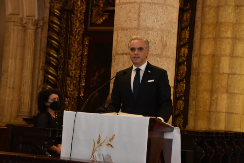 De Camps dice está enfocado en Ministerio de Trabajo sea pieza fundamental frente al pacto social. 