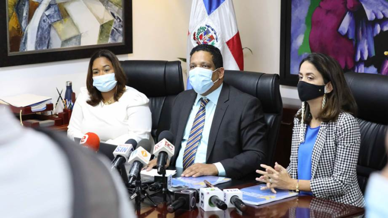 DGCP presenta anteproyecto para nueva Ley de Contrataciones Públicas 