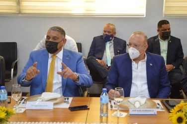 Proindustria presenta a Interior y Policía dispositivo antirrobo de motocicletas, útil para reducir delitos