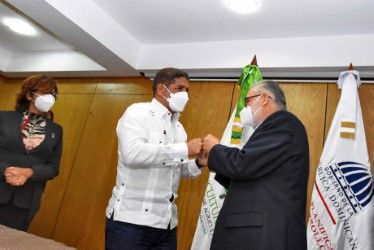 Ministerios de Economía y de Agricultura firman Convenio Marco de cooperación y colaboración interinstitucional para continuar la ejecución del proyecto PRORURAL Inclusivo y Resiliente 