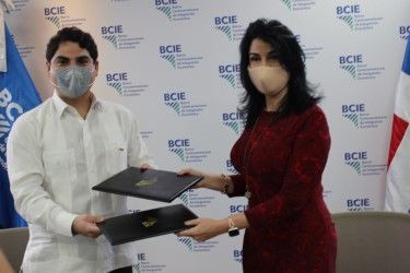 Fundación Dominicana de Desarrollo y Banco Centroamericano de Integración firman acuerdo de colaboración