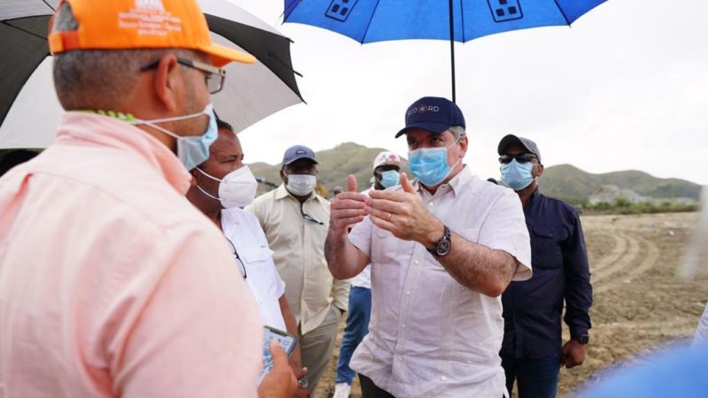 Propeep inicia construcción modelo integral de “Eco Plaza Comunitaria” en Bánica, Elías Piña