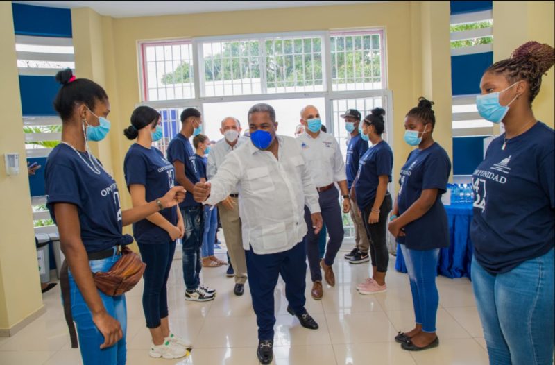 Gabinete de Política Social pone en operación “Oportunidad 14-24” en Los Guaricanos