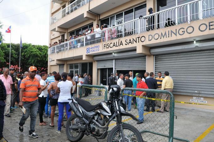 Imponen un año de prisión preventiva a profesor acusado de agresión sexual contra adolescentes