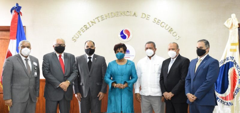 SUPERINTENDENCIA DE SEGUROS, DEFENSORÍA DEL PUEBLO, ASEGURADORES, INTRANT Y DIGESETT BUSCAN MANERA PARA INDEMNIZAR POR DAÑOS A BIENES PÚBLICOS