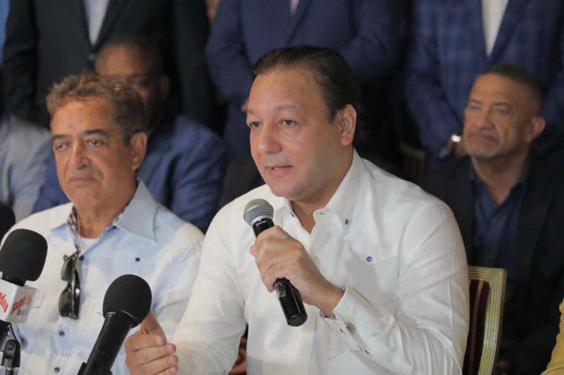 Abel Martínez resalta los aportes de la diáspora dominicana durante la pandemia del COVID-19