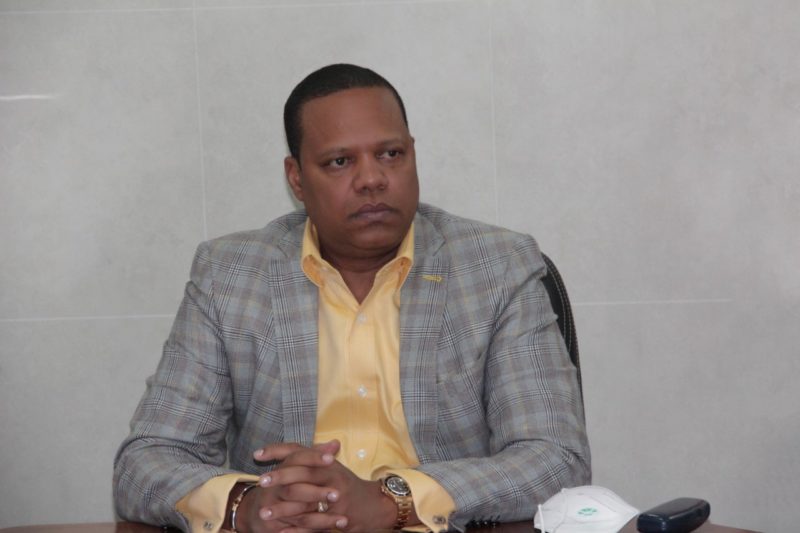 Pro Consumidor dice suman medio centenar los negocios sancionados por especulación