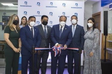 Banreservas inaugura una oficina en Anthony’s Luperón