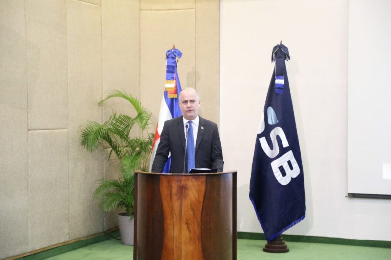 Superintendencia de Bancos imparte taller de capacitación sobre Normas Internacionales de Información Financiera