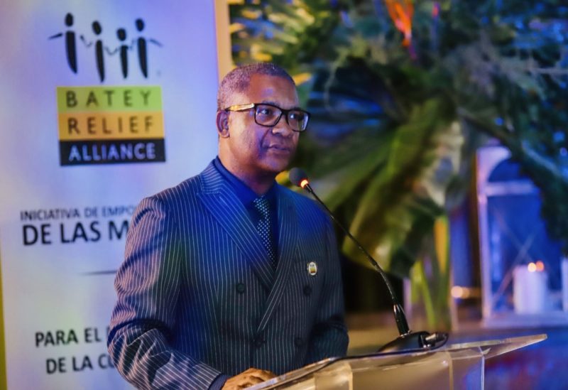 Falta de toallas sanitarias causa ausencia del 20% alumnas de Monte Plata