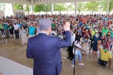 Leonel Fernández: «Estoy sintiendo la angustia y la desesperación del pueblo en todo el territorio nacional»