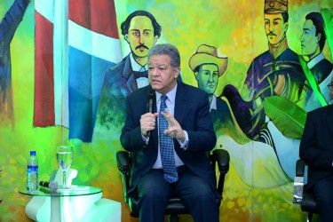 Leonel Fernández deja claro Fuerza del Pueblo no podría apoyar Reforma Fiscal en este momento