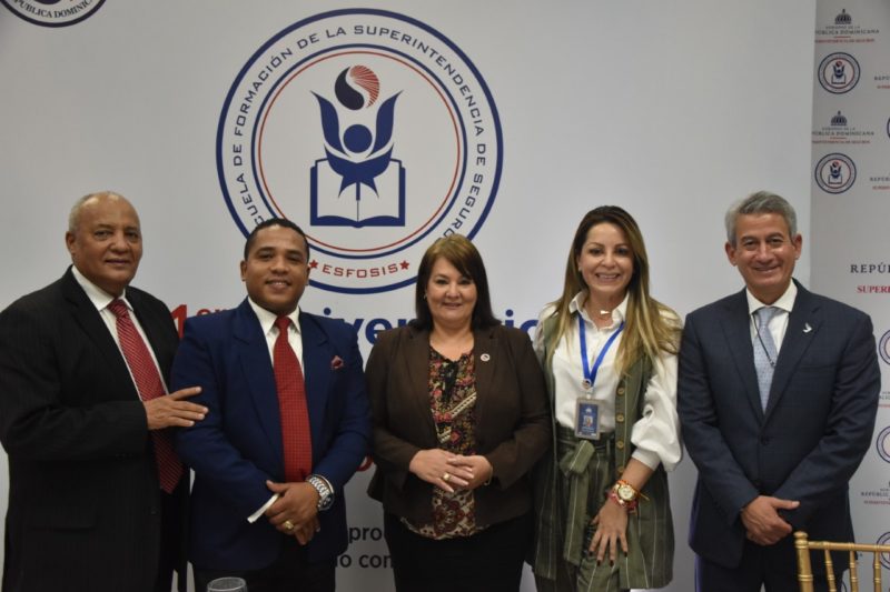 JOSEFA CASTILLO AFIRMA FORMACION Y ACTUALIZACION DE EMPLEADOS Y FUNCIONARIOS PÚBLICOS SE TRADUCE EN EFICIENCIA EN SERVICIOS