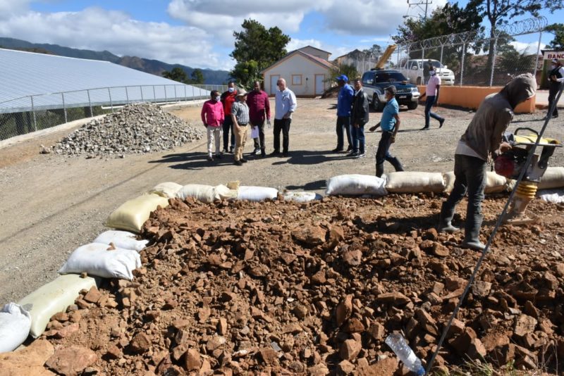 Viceministro de Planificación Pavel Isa supervisa obras del Fondo de Cohesión Territorial en cuatro comunidades de la región suroeste 