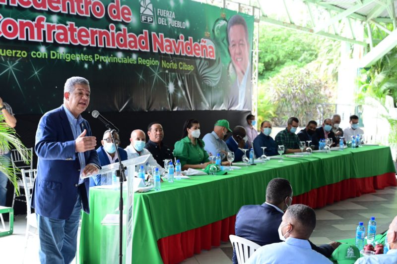 Leonel Fernández: «Comer es primero, pero eso no lo están entendiendo desde el  gobierno»