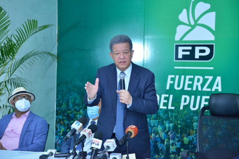 Leonel Fernández insta a gobierno abandonar indiferencia frente a nueva ola de propagación del COVID-19