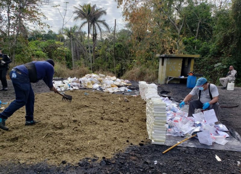 Autoridades incineraron otros 858 kilogramos de drogas