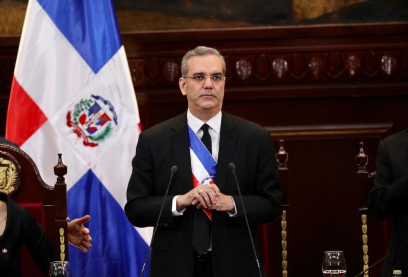 Presidente Abinader destaca entre sus logros a las zonas francas como mayor generadoras de empleo