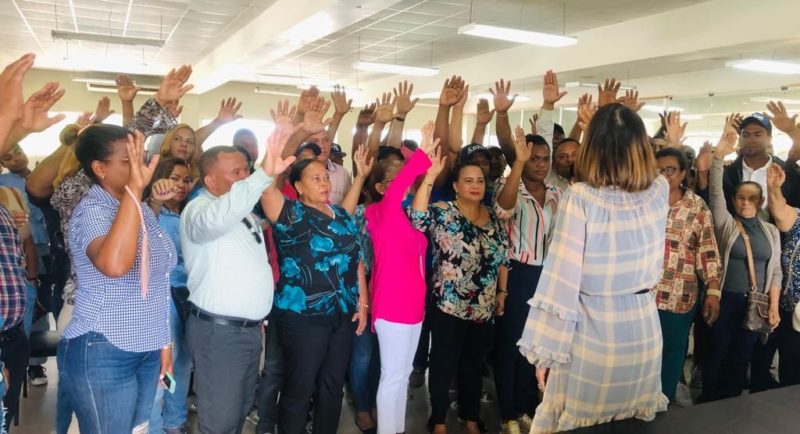 Se consolida proyecto presidencial de Abel Martínez; juramentan equipos de campaña en San Juan y Dajabón