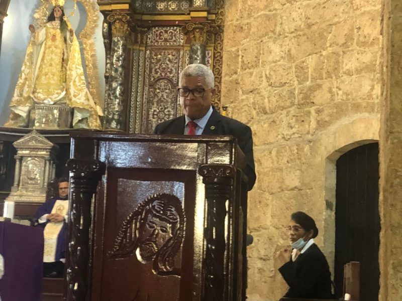 EL FOPETCONS CELEBRA CON GRAN ENTUSIASMO, OPTIMISMO Y COLORIDO SU 36 ANIVERSARIO DE FUNDACION 