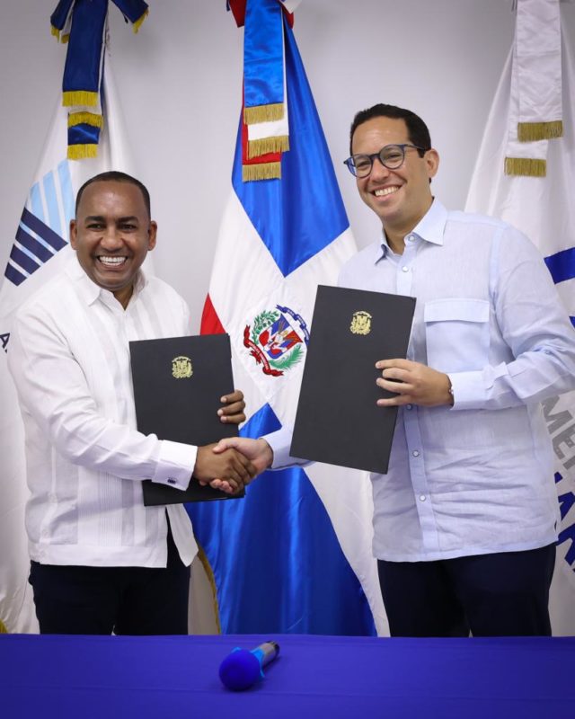 Fideicomiso Pro-Pedernales, DGAPP Y el Departamento Aeroportuario firman acuerdo que contempla estudio de impacto ambiental para la construcción del aeropuerto