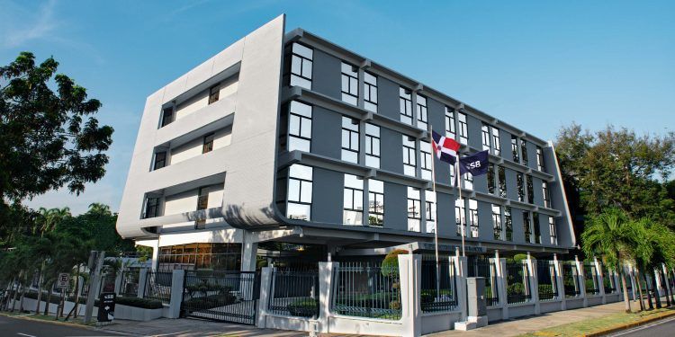 SB recibe certificación que avala prácticas de auditoría interna apegadas a estándares internacionales