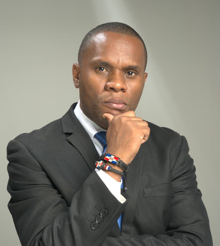 “A la Clara con Ramón Tolentino” arranca este lunes 29 de agosto  