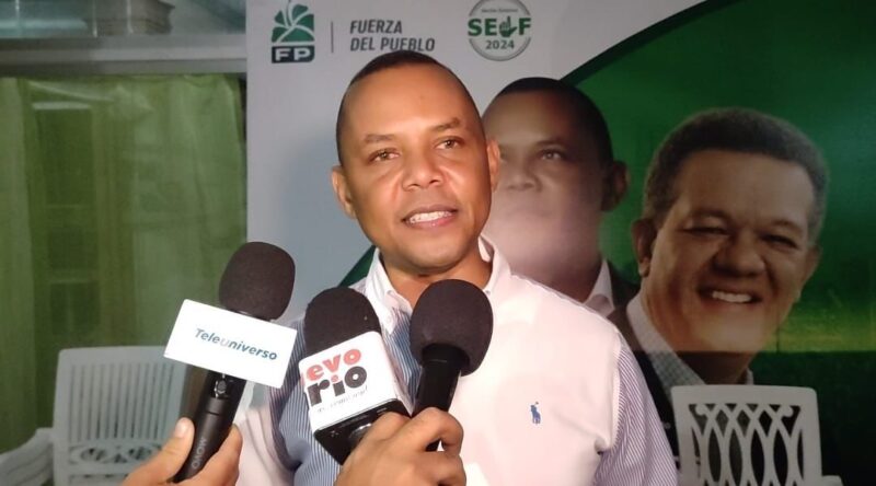 Comunicador Alexander Valenzuela anuncia buscará diputación por San Juan.