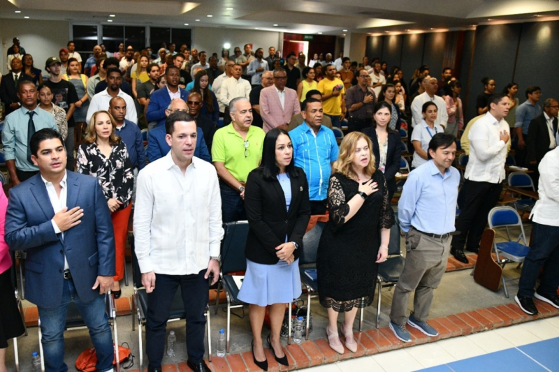 Intrant da a conocer beneficios Sistema Integrado Transporte de Santiago