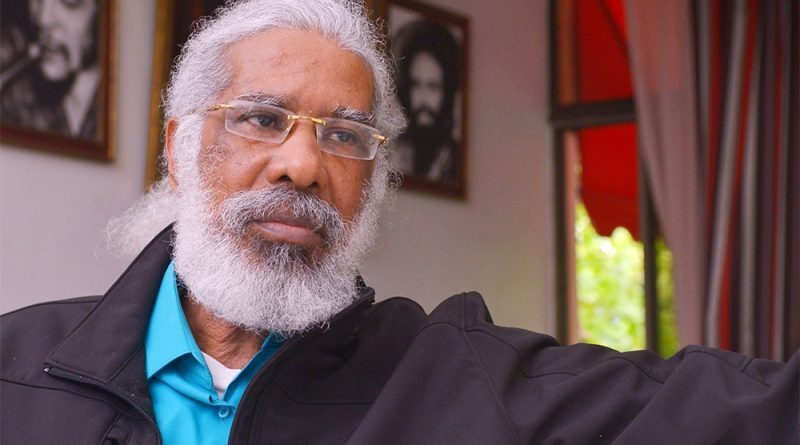 Juan Hubieres instruye a choferes, directivos y propietarios de Fenatrano auxiliar población por efectos de Fiona