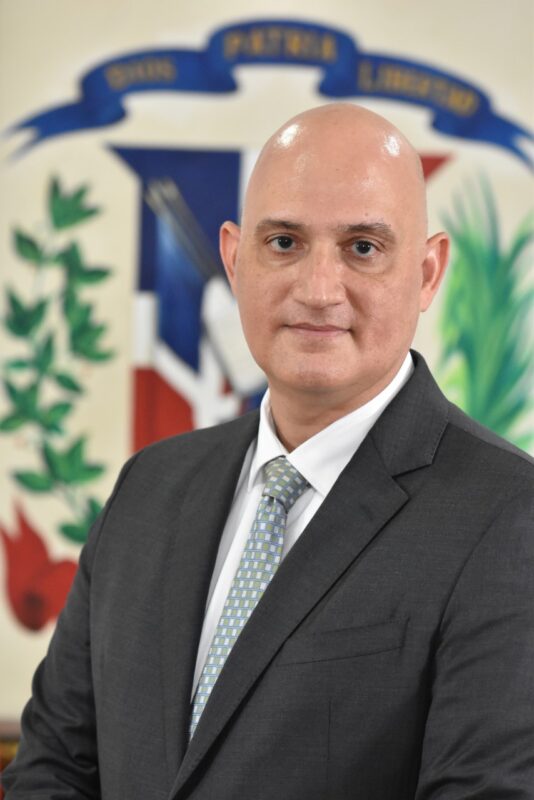 Ministro de Economía afirma mejora del país en el IDH demuestra la gran resiliencia de República Dominicana en un contexto adverso 