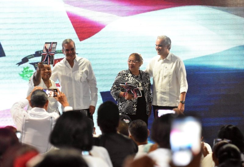 Ministro de Economía Pável Isa Contreras destaca compromiso del Gobierno de revertir las desiguales condiciones del trabajo doméstico