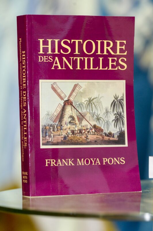 UNESCO publica con auspicio de Banreservas el libro Historia del Caribe, traducido al francés