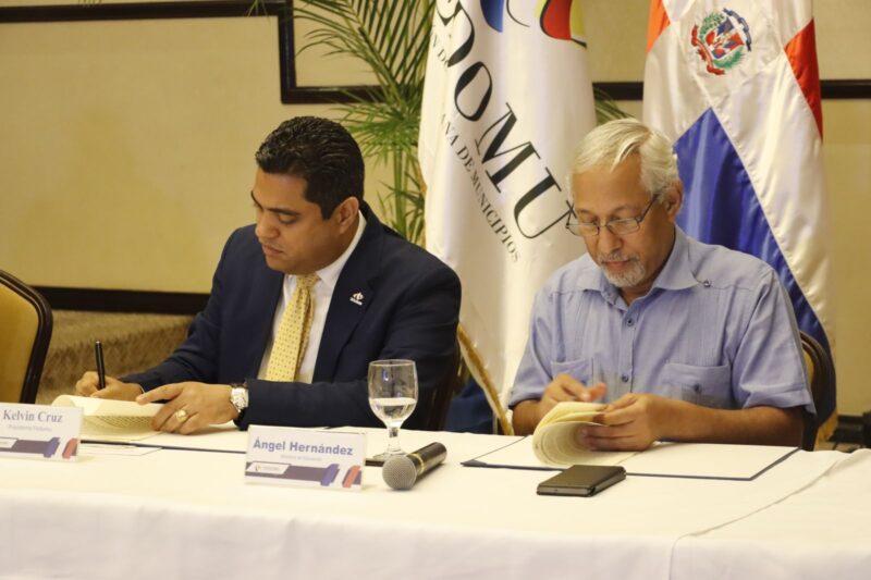 Fedomu y Minerd darán importancia a los residuos sólidos en escuelas