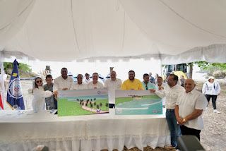 Con una inversión cerca de 200 millones de pesos, director ejecutivo de Autoridad Portuaria Dominicana da primer palazo para construcción de muelles pesqueros en Cabrera y Río San Juan