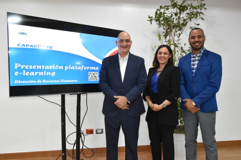 Ministerio de Economía realiza el lanzamiento de “Plataforma E-Learning Capacítate” 
