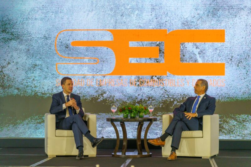 Hugo Beras resalta inversión y avances en sector transporte