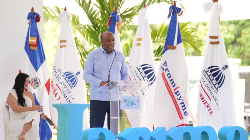 Gobierno anuncia medidas en favor de mineros de Larimar