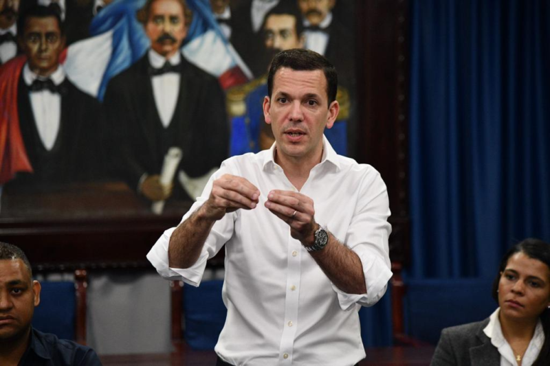 Hugo Beras anuncia intersecciones seguras en San Pedro de Macorís