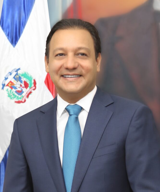 Abel Martínez: “tema migratorio debe asumirse sin tibieza Y bajo el marco de la constitucionalidad”