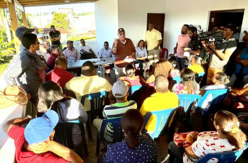 Paradoja: Salario miserable en un país que le sobra el dinero al Presidente