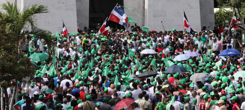 Leonel Fernández afirma dominicanos no cederán ante presiones internacionales