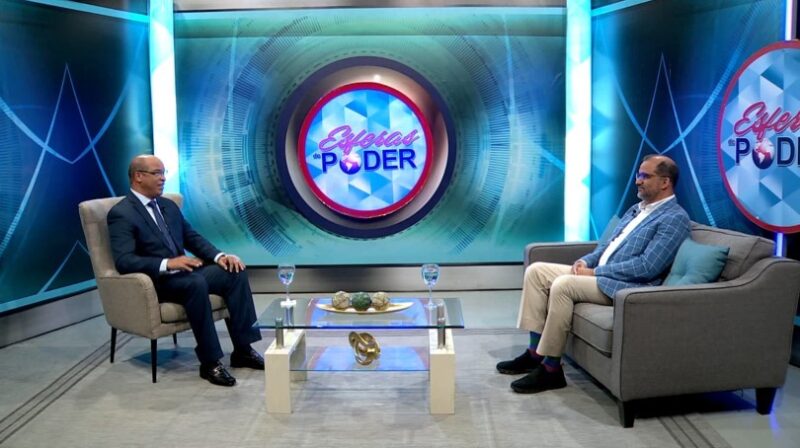 Olivo Rodríguez Huertas rechaza que el fideicomiso público sea un instrumento de privatización estatal