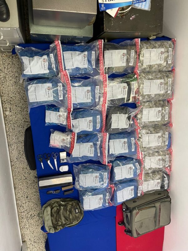 DNCD desmantela red de microtráfico en Santiago y ocupa más de 66,000 gramos de drogas